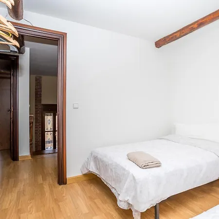 Baruhaus Villahermosa Apartment